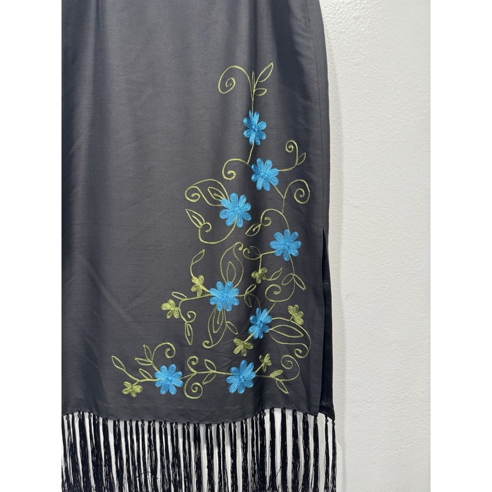 Vintage 90s CLIO Black Embroidered Silk Skirt Size 10 Floral Fringe Boho Fairy - Picture 2 of 7